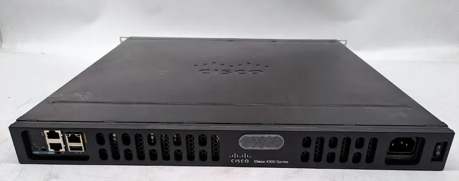 Трансивер Cisco 4300 Series Gigabit Managed Integrated Router W/ES2-4 & NIM-1GE-