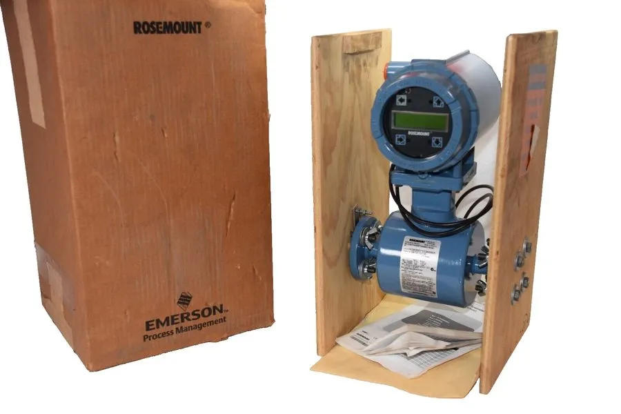 Датчик ROSEMOUNT 8732EST1A1N0M4 8705THA005P1W0N0G1B3Q4 Pressure Transmitter