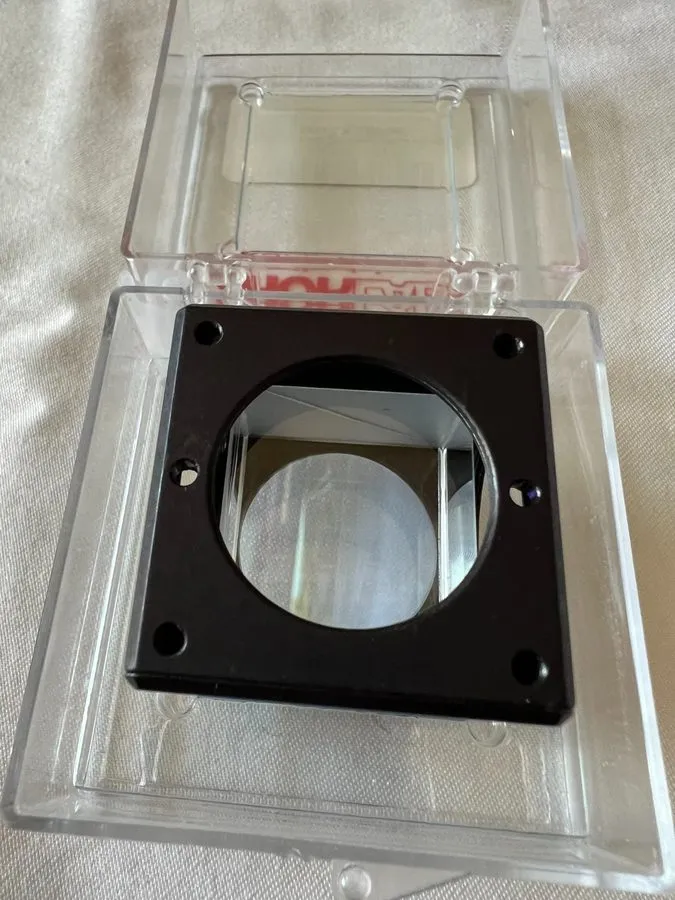 Электронный компонент Thorlabs CCM1-PBS25-355-HP 30 mm Cage Mounted HP Polarizin — фото лота 1
