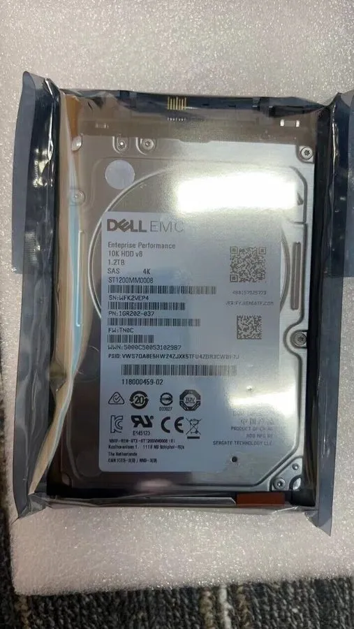 Жёсткий диск NewEMC UNITY 005051635 005051632 1.2TB 10K 12Gb 2.5" SAS HDD 005053