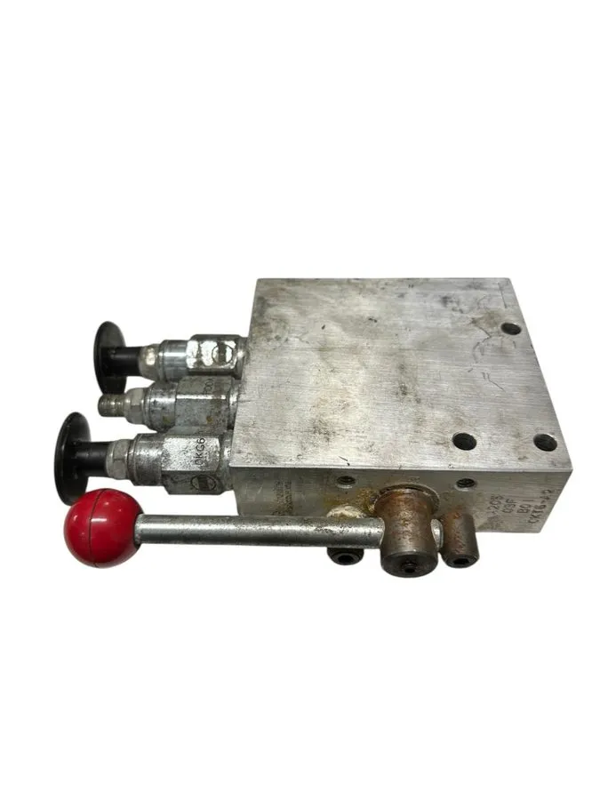 Клапан Sun Hydraulics A205-03F-B01, 0KT6-A2 Hydraulic Pressure Regulator Valve — фото лота 1