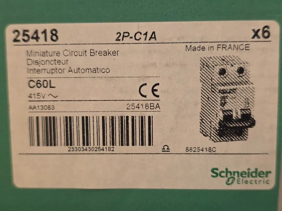 Автоматический выключатель Schneider 25418 Miniature Circuit Breaker, Multi-9, C