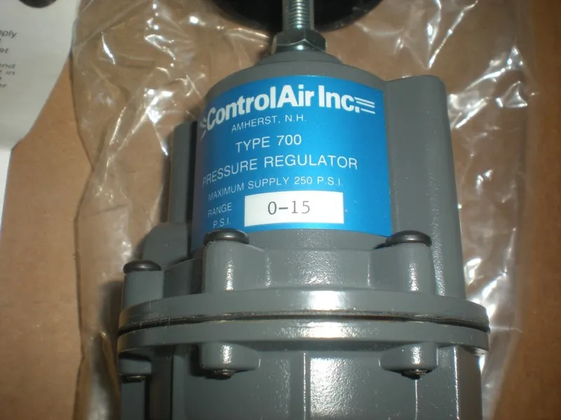 Трубопроводная арматура Control Air Inc. 700-BC Air Pressure Regulator 1/4"NPT 0