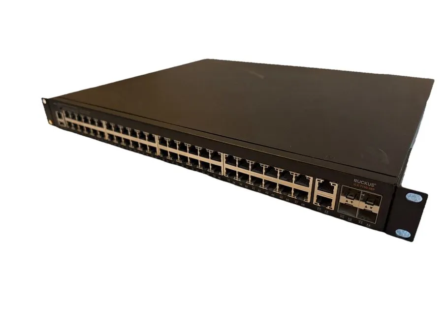Коммутатор Ruckus ICX7150-48P 48-Port Gigabit PoE+ Managed Network Switch — фото лота 1