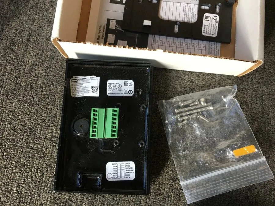 Коммутатор HID 921NTPTEK000FB iClass SE RK40 Keypad Wall Switch er