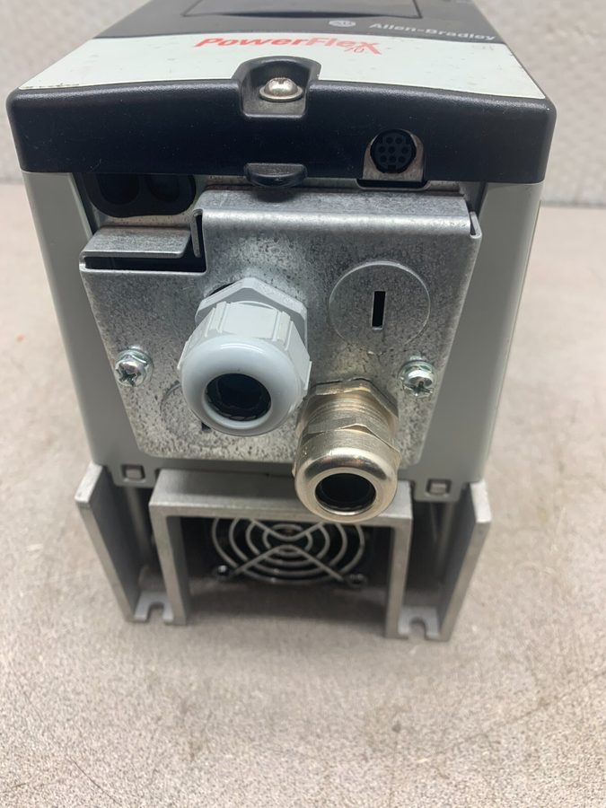 Фото лота 20AE2P7A0AYNNNC0 от продавца №89885