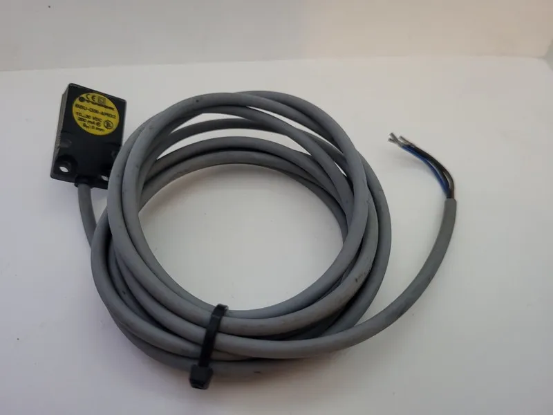 Датчик приближения Replace TURCK BI5U-Q08-AP6X2 Proximity Sensor 10-30VDC — фото лота 1
