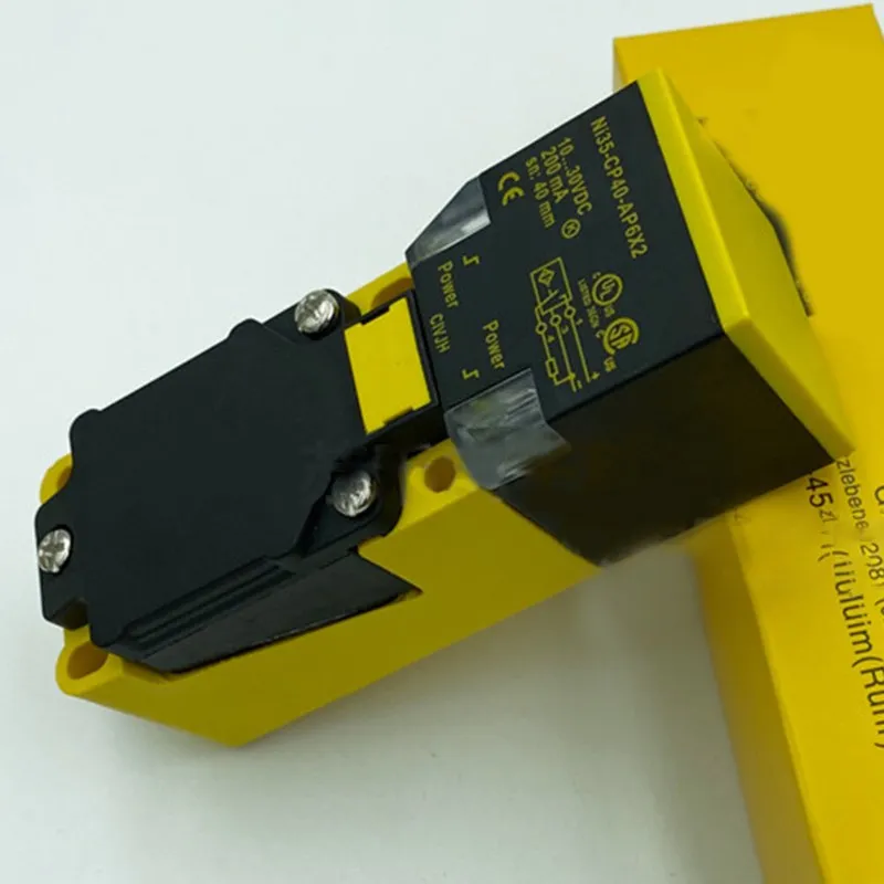 Датчик приближения NI35-CP40-AP6X2
