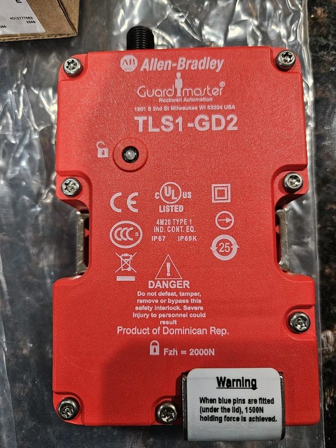 Реле безопасности Allen-Bradley 440G-T27180 GuardMaster TLS-GD2 Safety Relay Swi