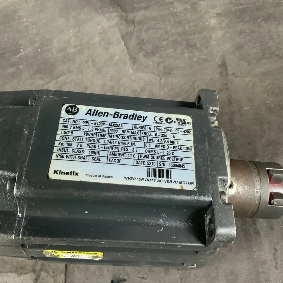 Серводвигатель Allen Bradley MPL-B420P-MJ22AA MPL Series Servo Motor