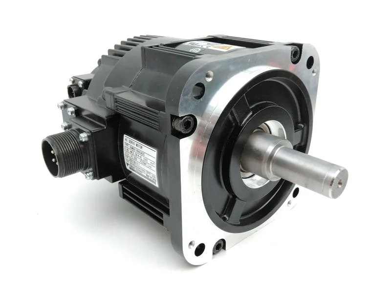 Серводвигатель YASKAWA / SGMGV-09A3A2C / AC SERVO MOTOR, 0.85kW