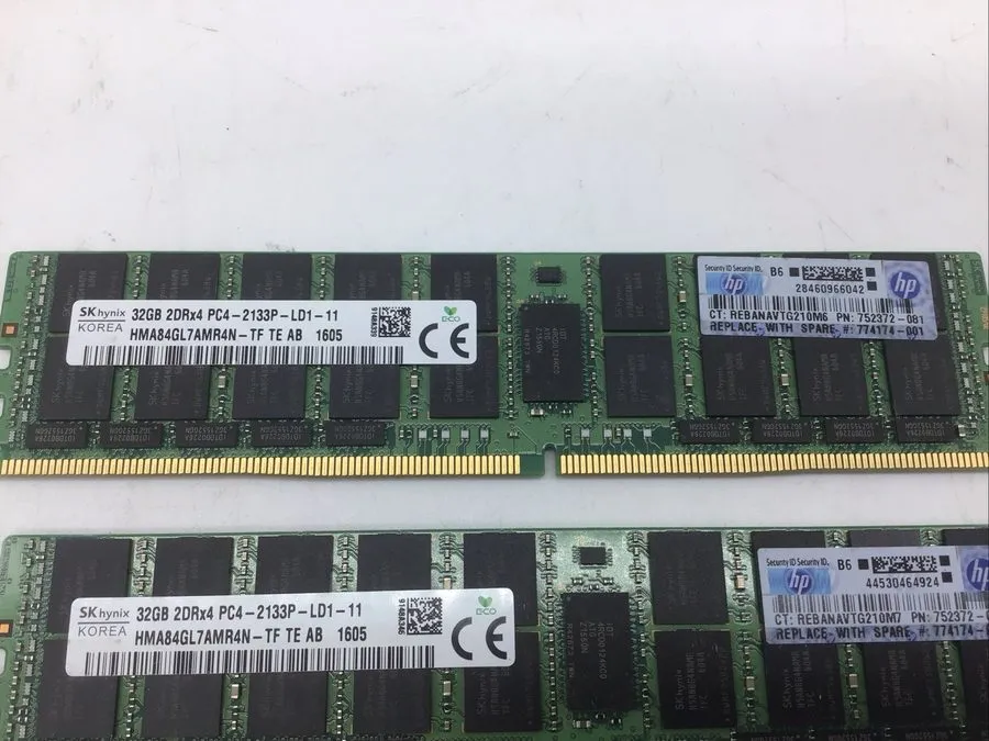 Модуль памяти SK Hynix 128GB (4x32GB) 2133MHz HMA84GL7AMR4N-TF TE AB PC4-2133P-L
