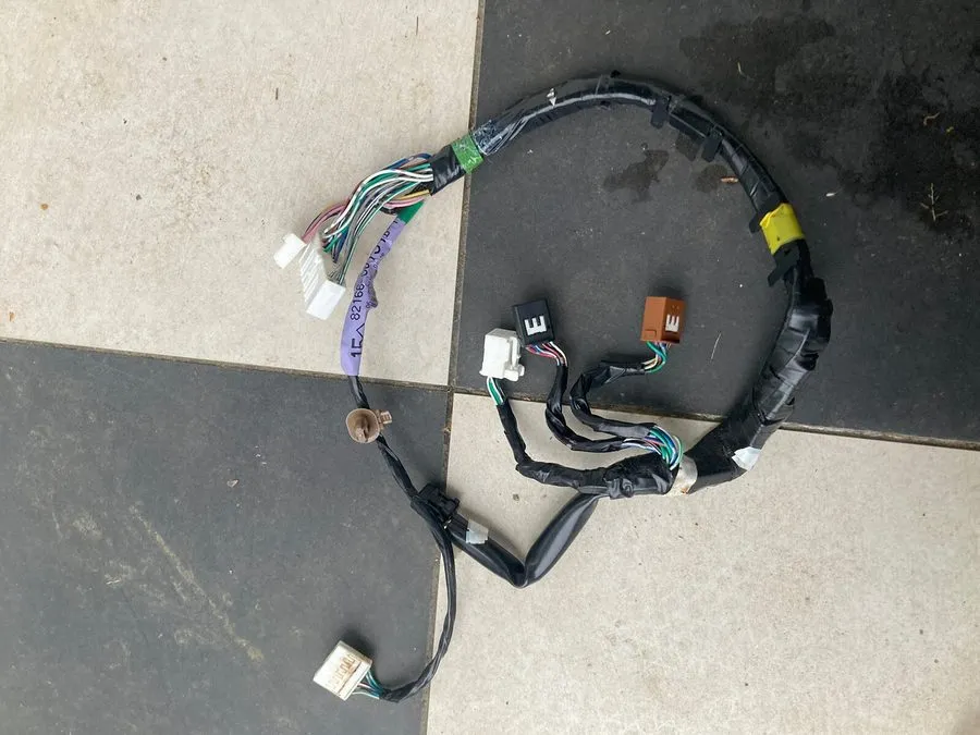 Жгут проводов 98-02 Toyota Landcruiser 100 Series Shift Wiring Harness 82166-601 — фото лота 1