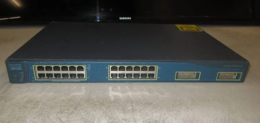 Коммутатор Cisco Catalyst 3500 Series XL WS-C3524-XL-EN 24 Port Ethernet Switch