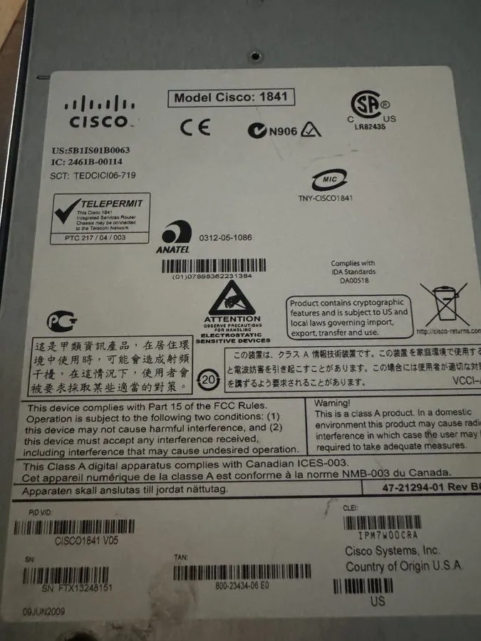 Маршрутизатор Cisco 1841 Integrated Services Router w/ WIC-1DSU-T1 V2 Factory Re