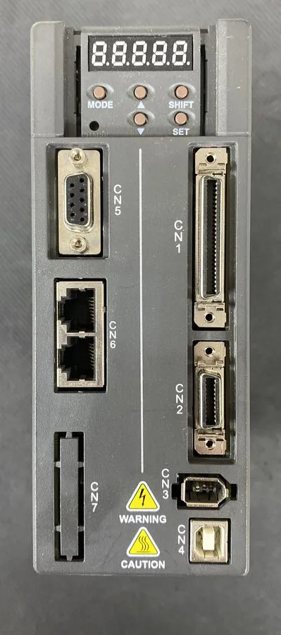 Сервопривод DELTA ASD-A2-0721-M AC SERVO DRIVE 750W 220V