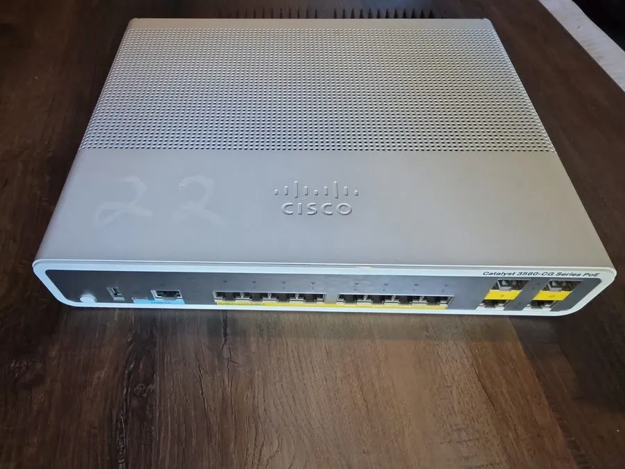 Коммутатор Cisco Catalyst WS-C3560CG- -S 8-Port PoE Gigabit Managed Switch