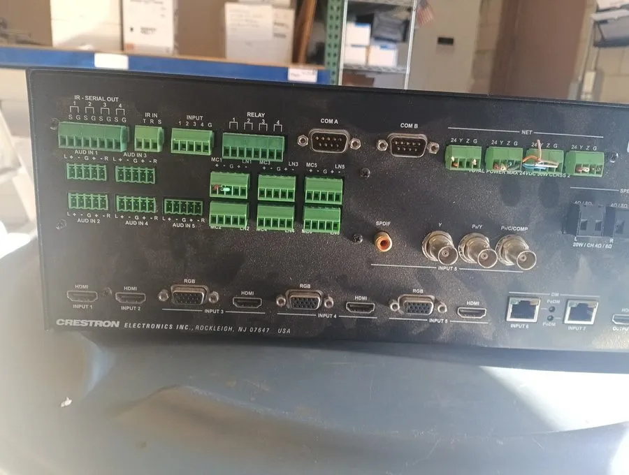 Видеокоммутатор Crestron DMPS-300-C DigitalMedia Presentation Switcher HDMI Rack — фото лота 2