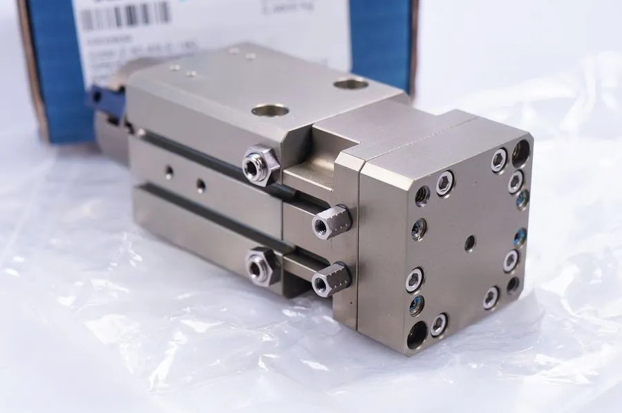 Робот SCHUNK GSM-Z-30-AS-E-180 303834 gripper swivel module, gripper swivel modu — фото лота 2
