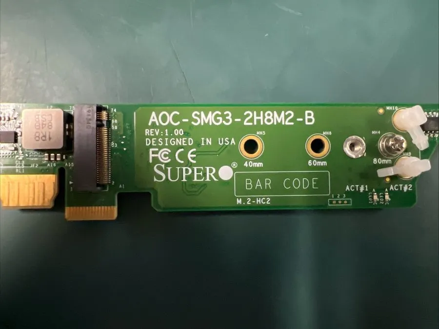 Кабель Supermicro AOC-SMG3-2H8M2-B (REV 1.0) M.2 SATA/NVMe Hybrid Carrier Card