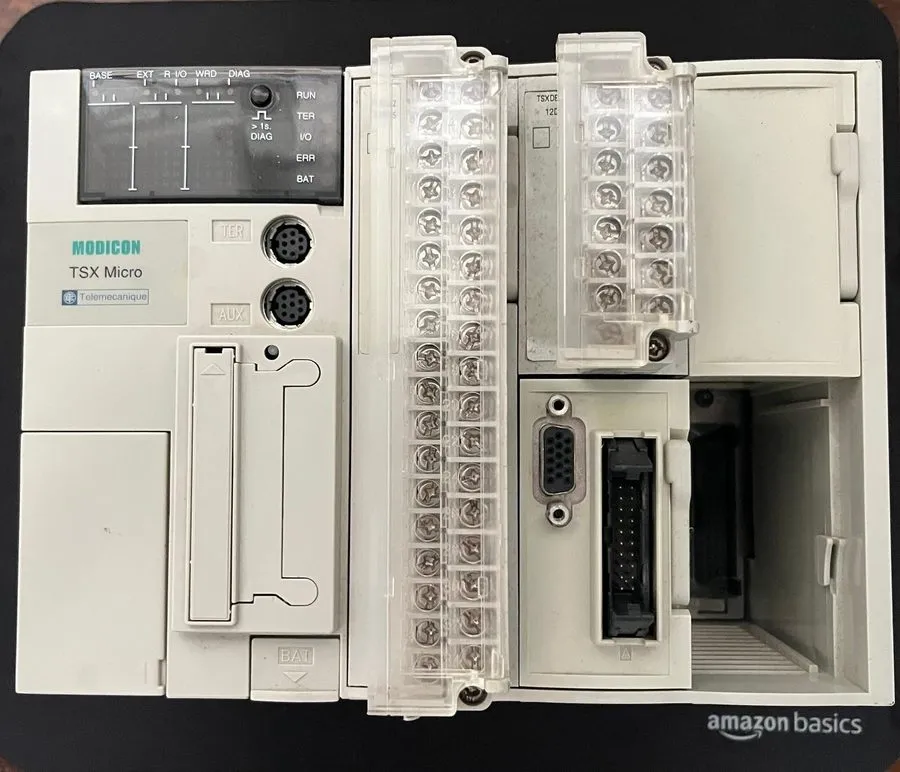 ПЛК Schneider Electric TSX3722001 Telemechanical Modicon PLC