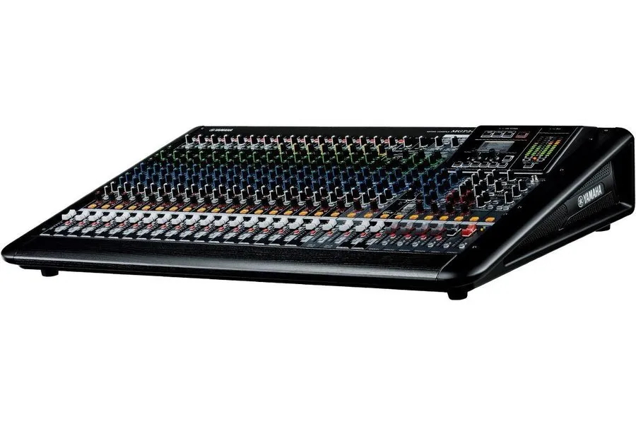 Микшерный пульт Yamaha MGP32X 32-Channel Mixing Console, 24 Mic Inputs, Phantom,