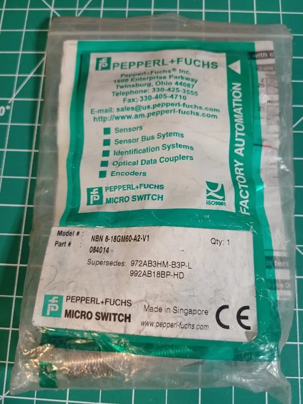 Датчик приближения PEPPERL+FUCHS NBN8-18GM60-A2-V1 Proximity Sensor Y98327S
