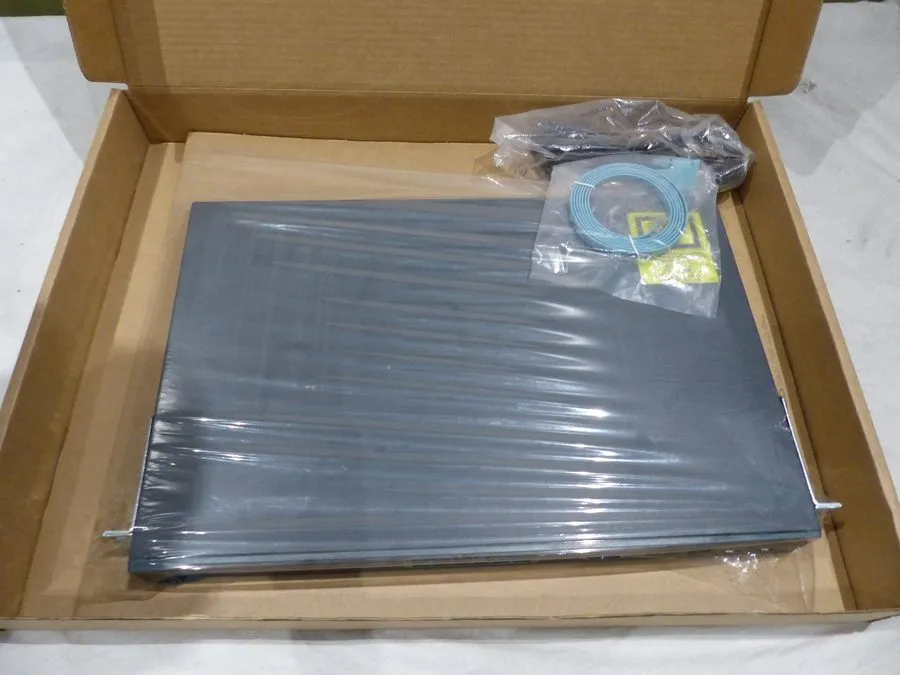 Коммутатор Cisco Catalyst WS-C3560-24PS-S 24-Port 10/100 POE Fast Ethernet Switc