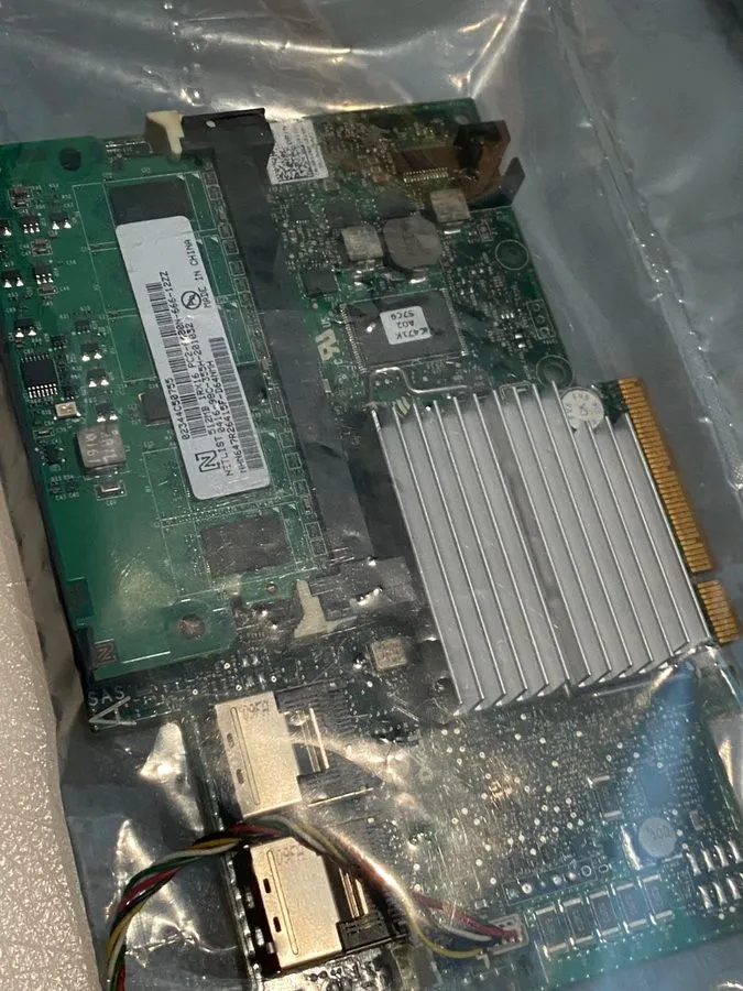 Контроллер Dell R374M PERC H700 6Gbps SAS RAID Controller Card w/ 512mb Cache