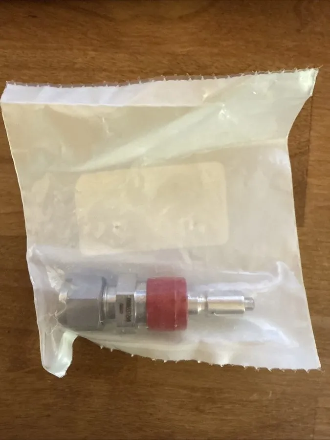 Клапан Swagelok SS-QC6-D-600 QUICK CONNECT STEM W/VALVE 0.5 Cv 3/8 in. Fitting — фото лота 2