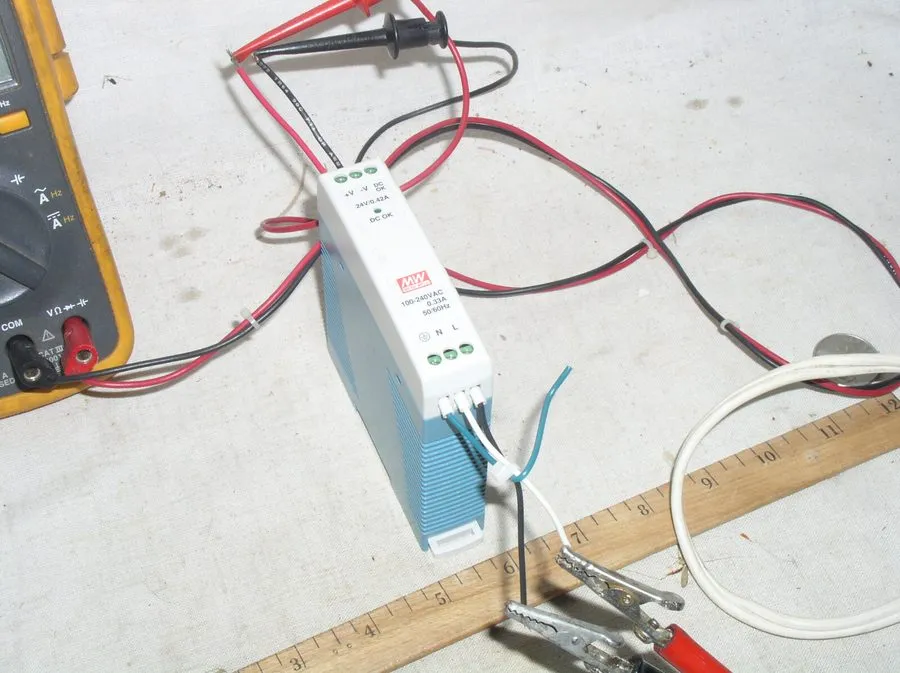 Блок питания Mean Well MDR-10-24 DIN Rail Power Supply, 24V 0.42A, 10W, 100–240V
