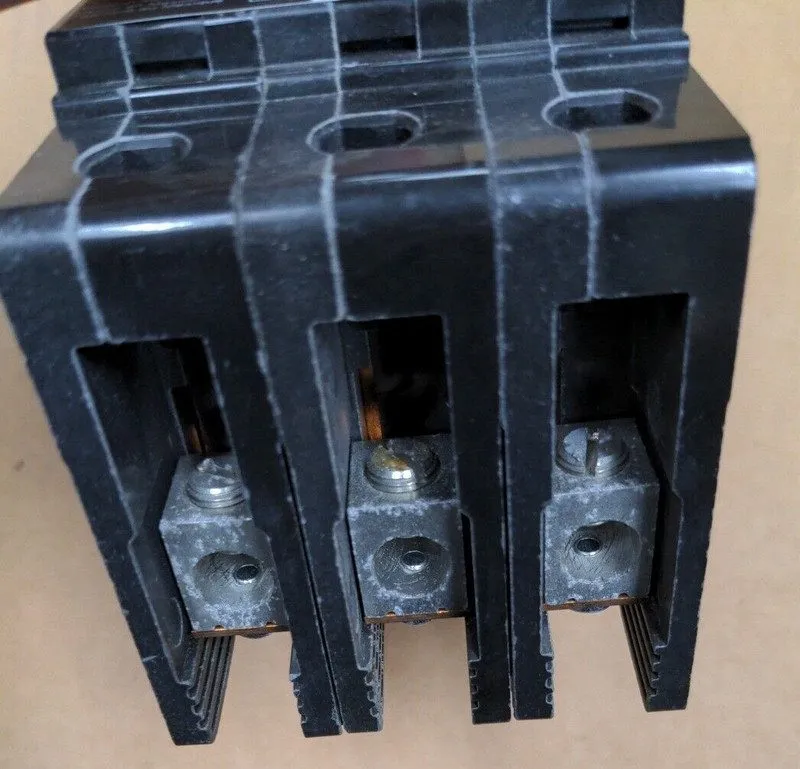 Автоматический выключатель SQUARE D EDB34100 EDB 3 POLE 100 AMP 480v CIRCUIT BRE