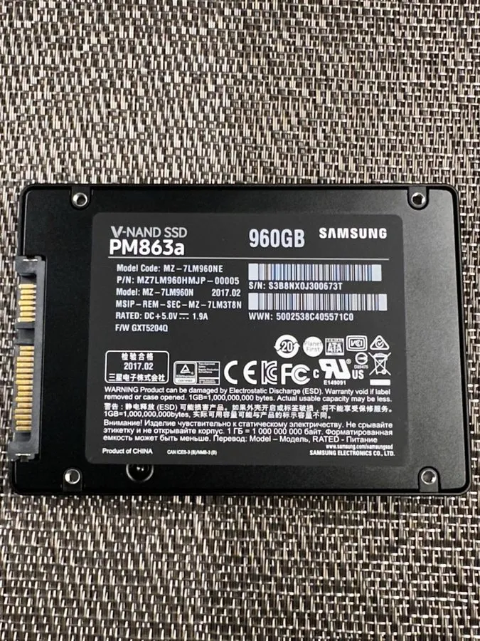 SSD-накопитель MZ7LM960HMJP-000MV Samsung PM863a 960GB TLC SATA 6Gbps 2.5” SSD M