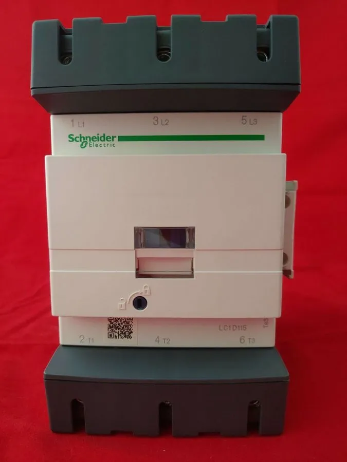 Контактор Schneider LC1D115F7 TeSys D Contactor 3P 115A AC110V Coil 55kW Motor S