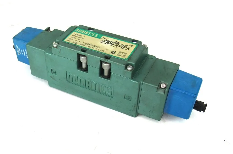 Пневмоклапан Numatics IS05599/11 Pneumatic Valve 150 PSI 123BB600MP00061