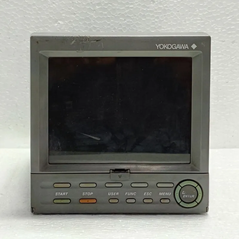 Регистратор Yokogawa FX103-4-2 Paperless Recorder / Data Logger 100–240VAC S5L40