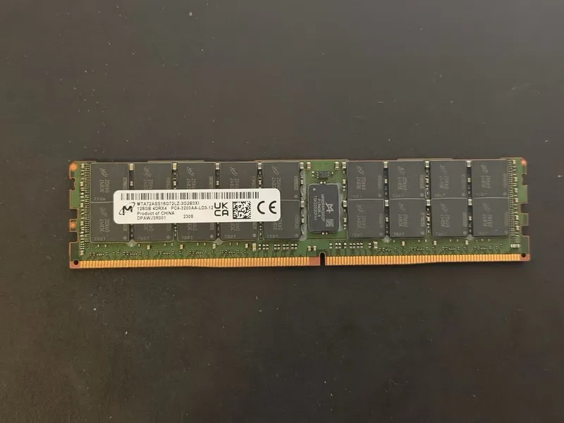 Модуль памяти MICRON MTA72ASS16G72LZ-3G2B3 128G 4DRX4 3200AA LRDIMM DDR4