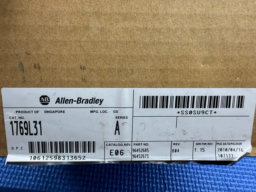 ПЛК Allen-Bradley 1769-L31 CompactLogix Programmable Processor Unit Controller