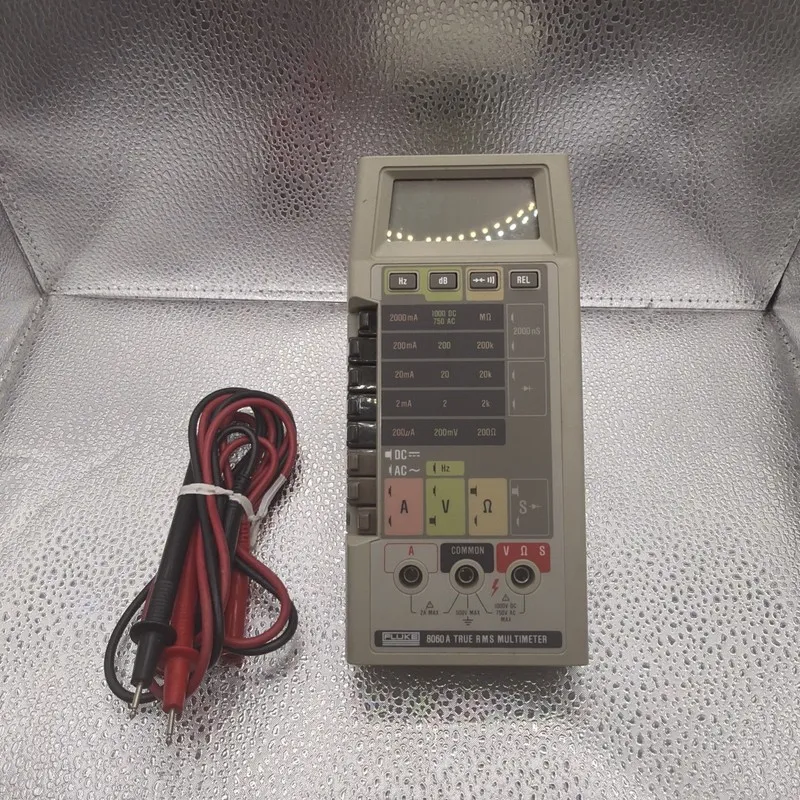 Мультиметр FLUKE 8060A TRUE RMS MULTIMETER W/ LEADS . 3