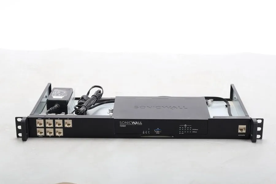 Межсетевой экран Dell SonicWall TZ300 5 Port Network Security Firewall Appliance