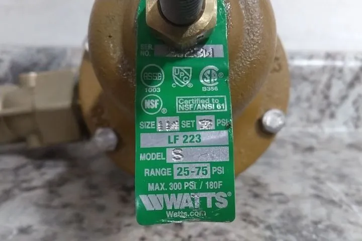 Трубопроводная арматура Watts 1 LF223-S 1 In Inlet/Outlet FNPT x FNPT Water Pres