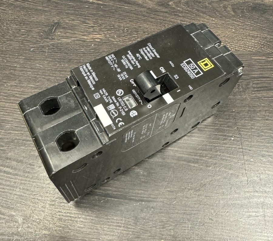 Автоматический выключатель Square D EDB24050 50A 480V 2P Bolt On Circuit Breaker