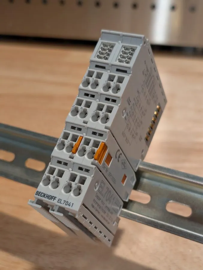Модуль ввода-вывода Beckhoff EL7041 EtherCAT 1-Channel Stepper Motor Terminal (5