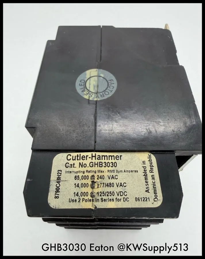 Автоматический выключатель Cutler Hammer GHB3030 30A 480V 3-Pole Circuit Breaker