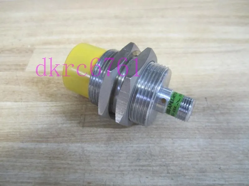 Датчик приближения NI20U-M30-AP6X-H1141