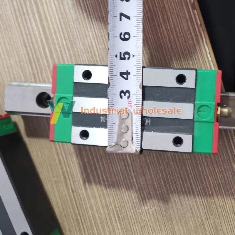 Линейная направляющая HIWIN HGH20HA Linear guide slider