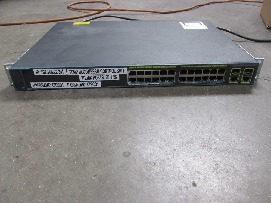Коммутатор Cisco Catalyst WS-C2960+24LC-L 24-Port (8x PoE) 10/100 Fast Ethernet 