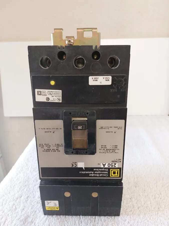 Автоматический выключатель Square D KC34250 250 Amp 3 Pole 480V @65KA I-Line Cir