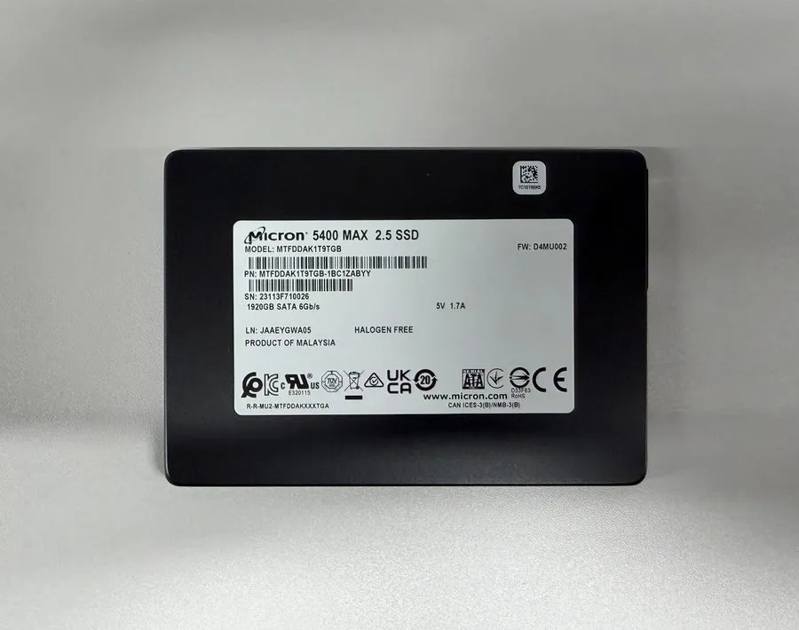 SSD-накопитель Micron 5400 MAX 1.92TB SATA 6Gb/s 2.5'' Internal SSD MTFDDAK1T9TG