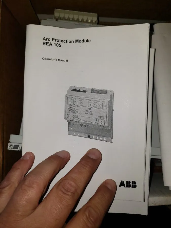 Реле защиты ABB REA105-AA Arc Protection Relay Extension Unit Rev. B — фото лота 1
